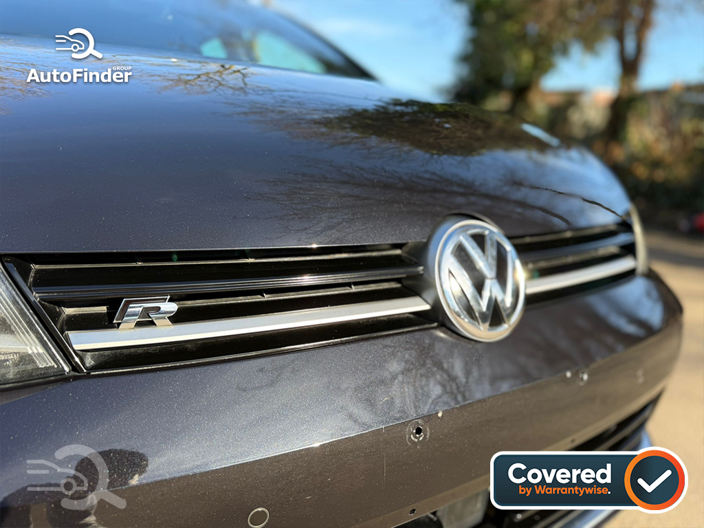 
								Volkswagen Golf R full									