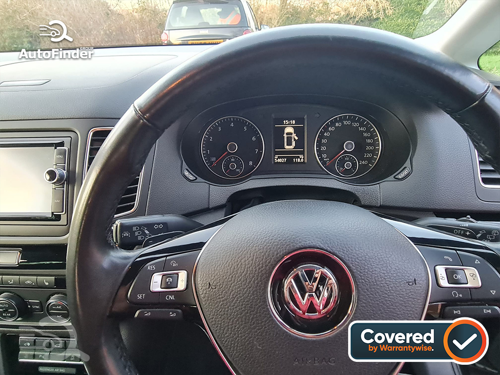 
								Volkswagen Sharan 1.4 TSI full									