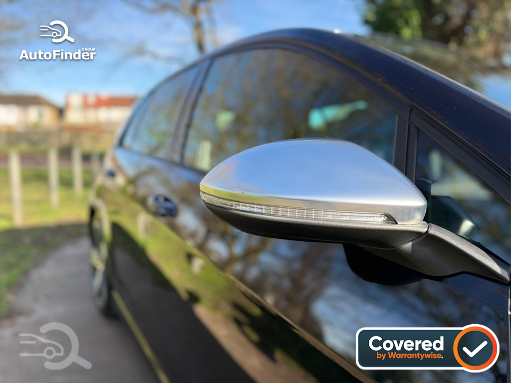 
								Volkswagen Golf R full									