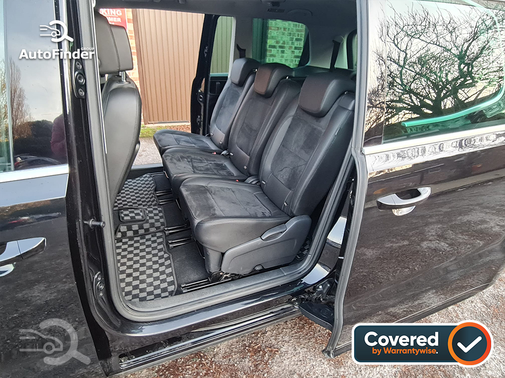 
								Volkswagen Sharan 1.4 TSI full									