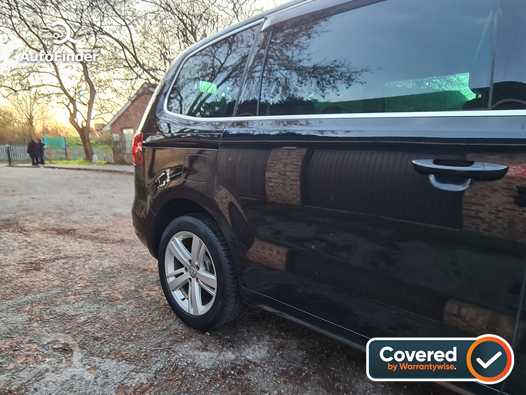 
								Volkswagen Sharan 1.4 TSI full									