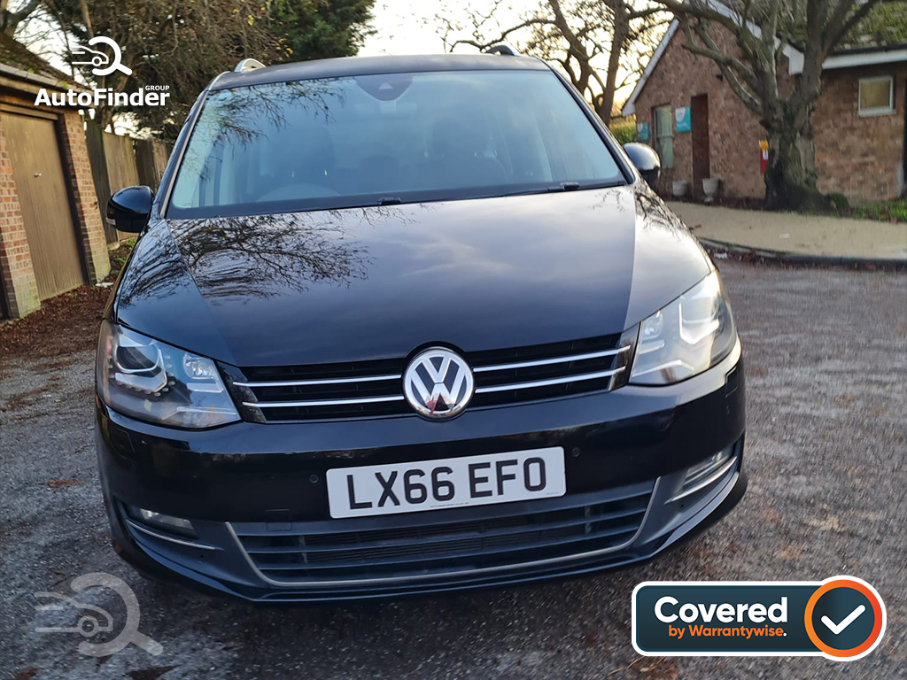 
								Volkswagen Sharan 1.4 TSI full									