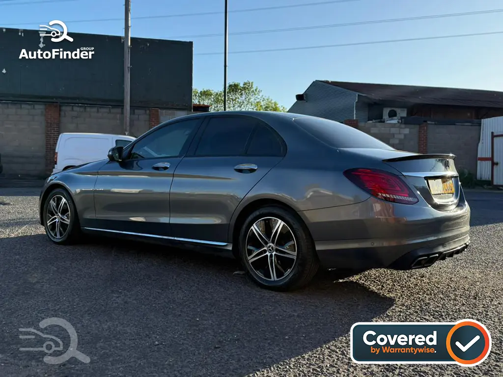 
								Mercedes Benz C220d Sport (Premium Plus) full									