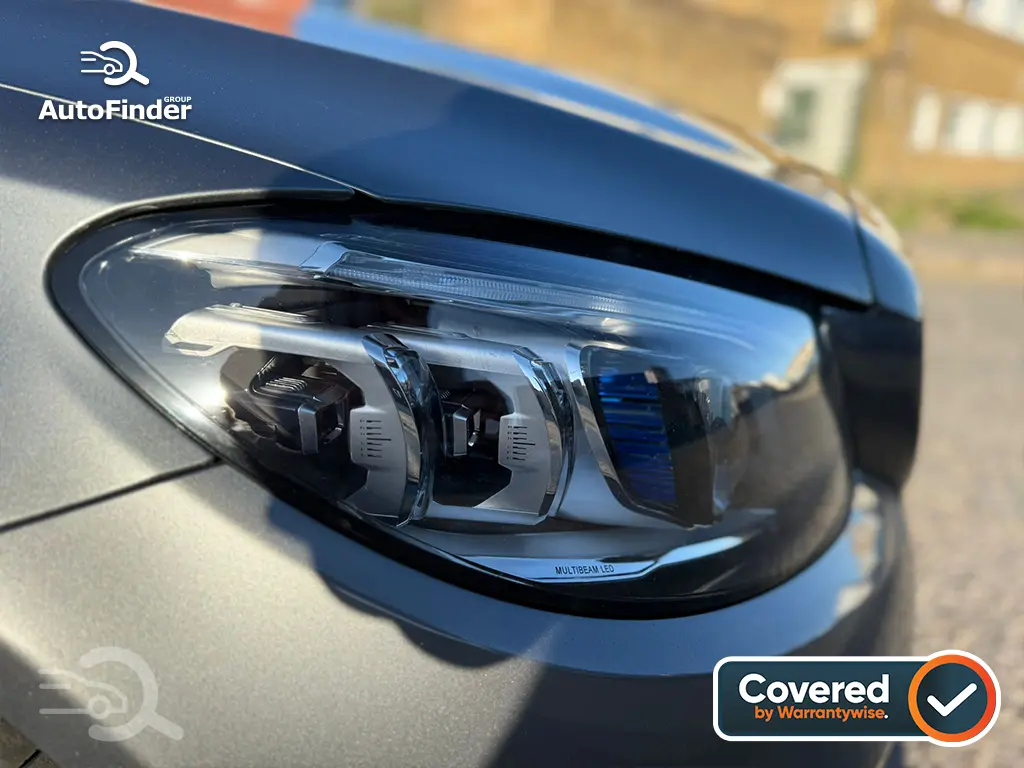 
								Mercedes Benz C220d Sport (Premium Plus) full									