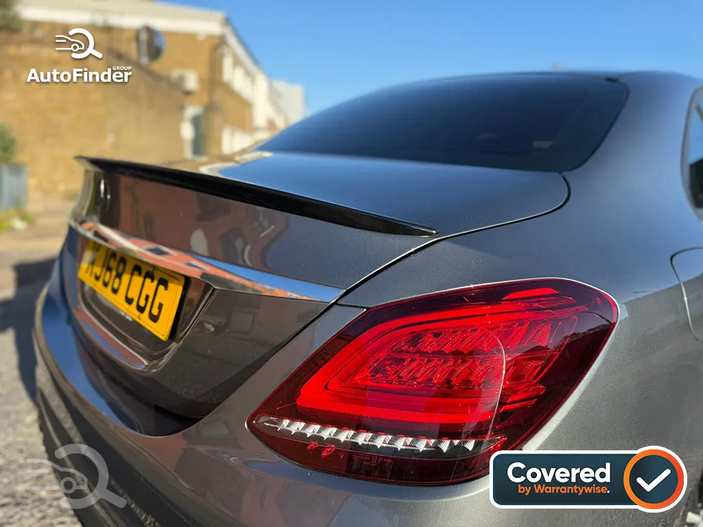 
								Mercedes Benz C220d Sport (Premium Plus) full									
