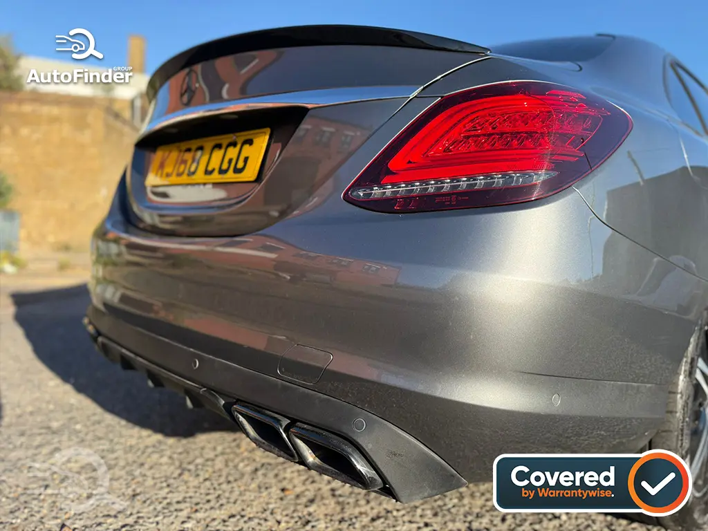 
								Mercedes Benz C220d Sport (Premium Plus) full									