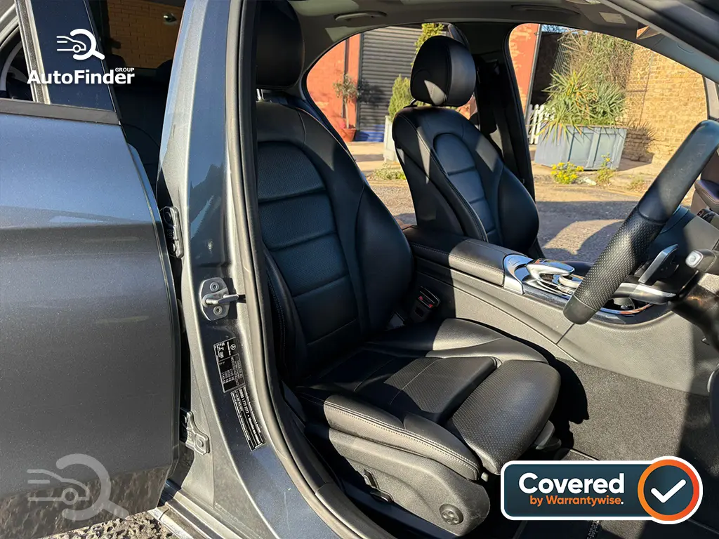 
								Mercedes Benz C220d Sport (Premium Plus) full									