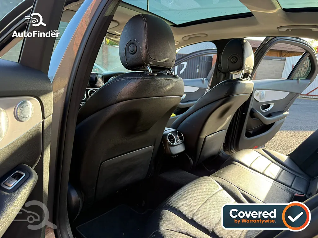 
								Mercedes Benz C220d Sport (Premium Plus) full									