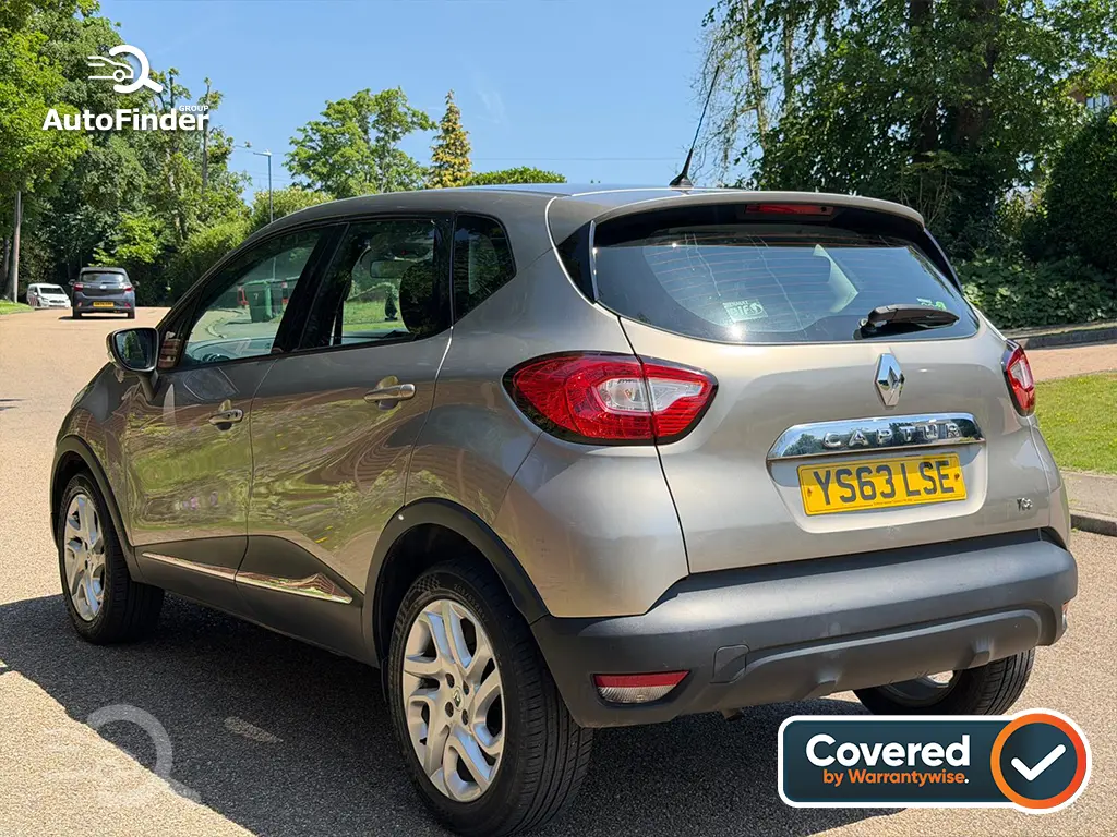 
								Renault Captur full									