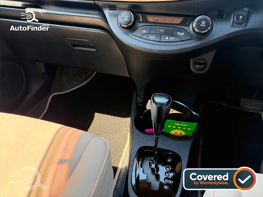 
								Toyota Yaris full									