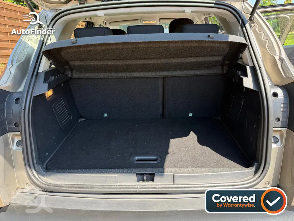 
								Renault Captur full									
