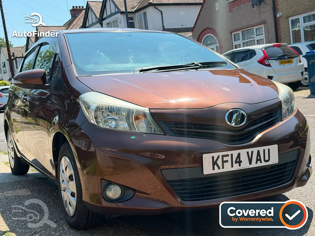 
								Toyota Yaris full									
