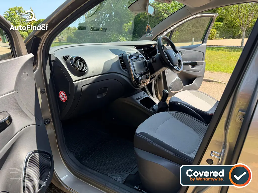 
								Renault Captur full									