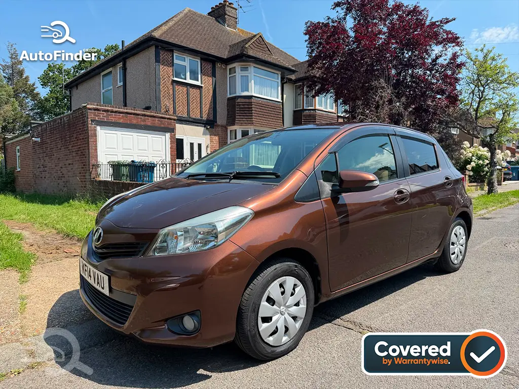 
								Toyota Yaris full									